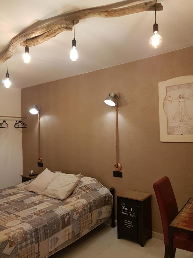 Da Vinci Room Villa Blanca كامبريلس المظهر الخارجي الصورة